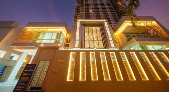 Exclusive Beachside Luxury Villa
